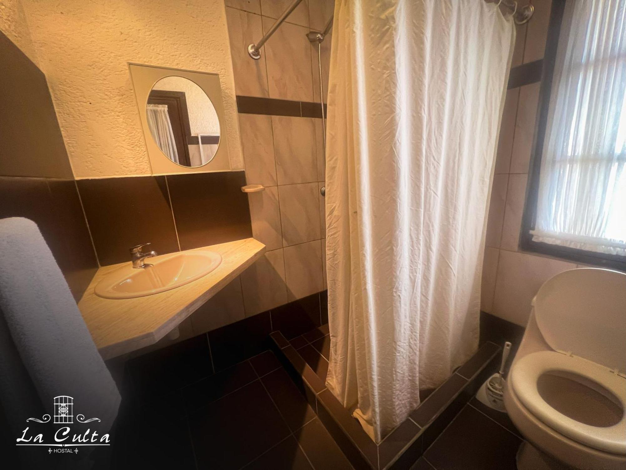 La Culta Hostal & Casa Cultural Сукре Экстерьер фото